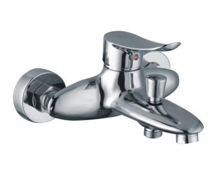 Single-handle bathtub faucet