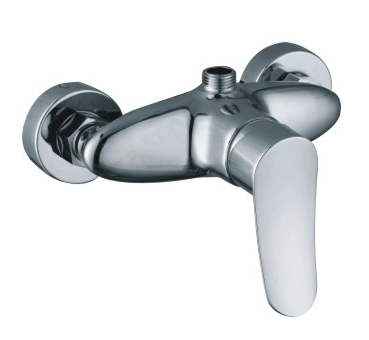 Single-handle shower