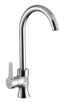 Kitchen sink with single handle