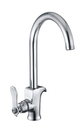 Kitchen sink with single handle