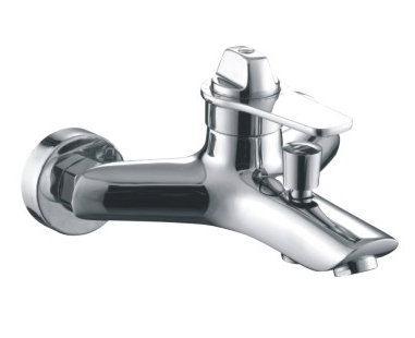 Single-handle bathtub faucet